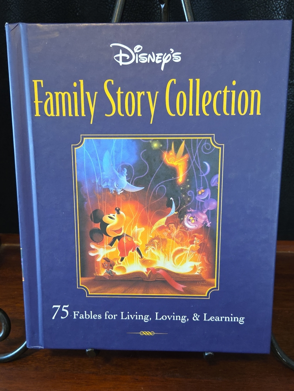 1ST Edition 1998 Disney Family Story Collection - 75 Fables By DISNEY ENTERPRISE